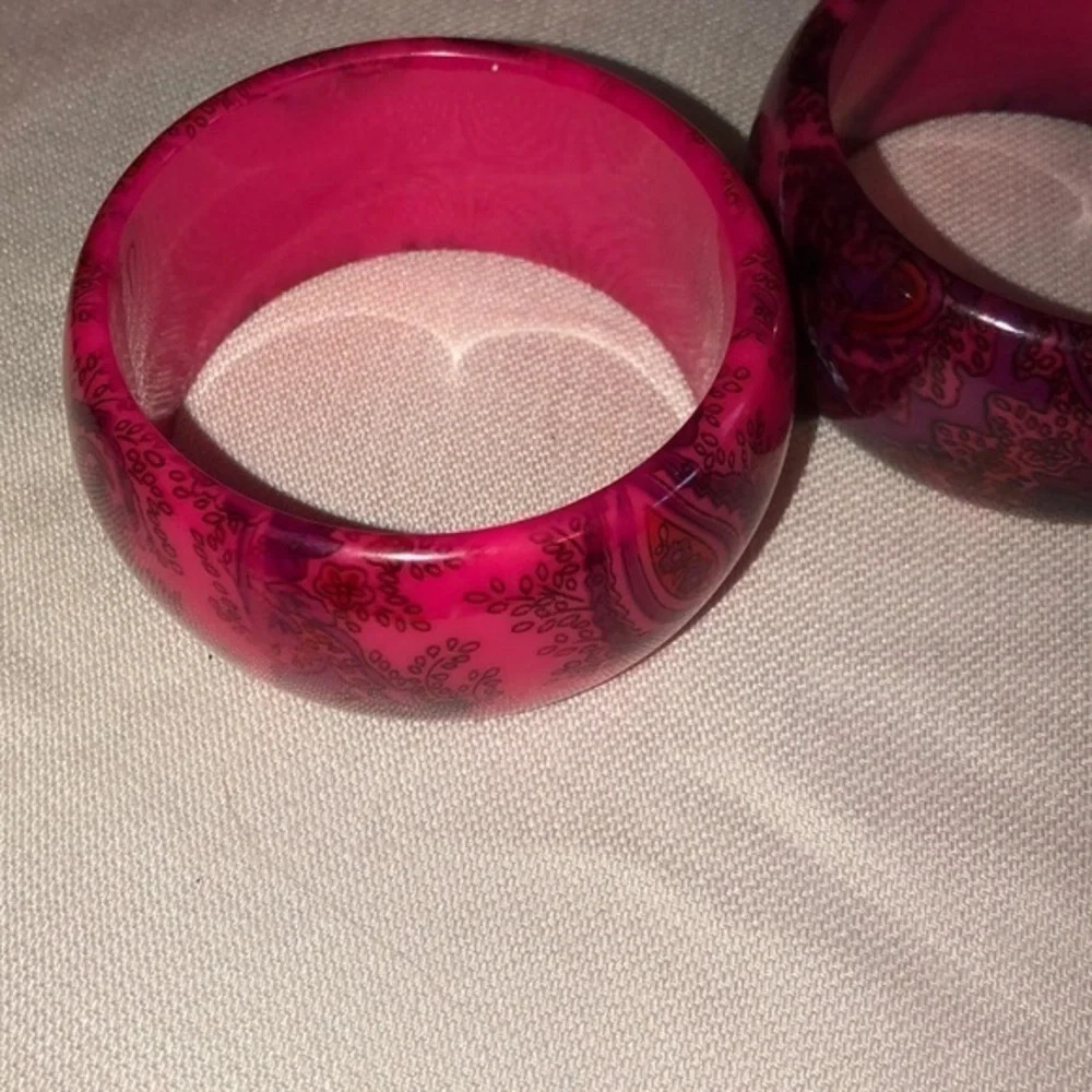 bracelets - Picture 3 of 3
